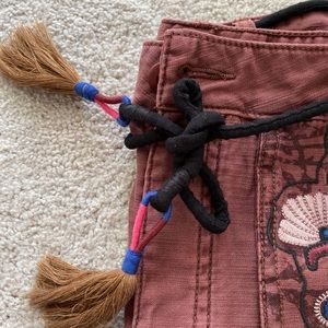 NWOT Free People Shorts embroidered size -Brown